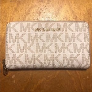 MK wallet